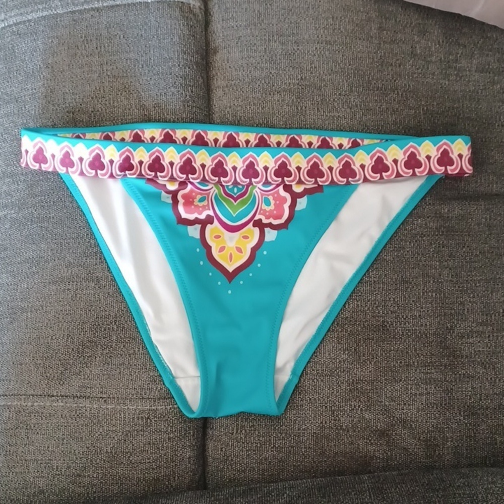 Victoria's Secret Mandala Y2K Bikini Size M Bottom in Turquoise 🩵